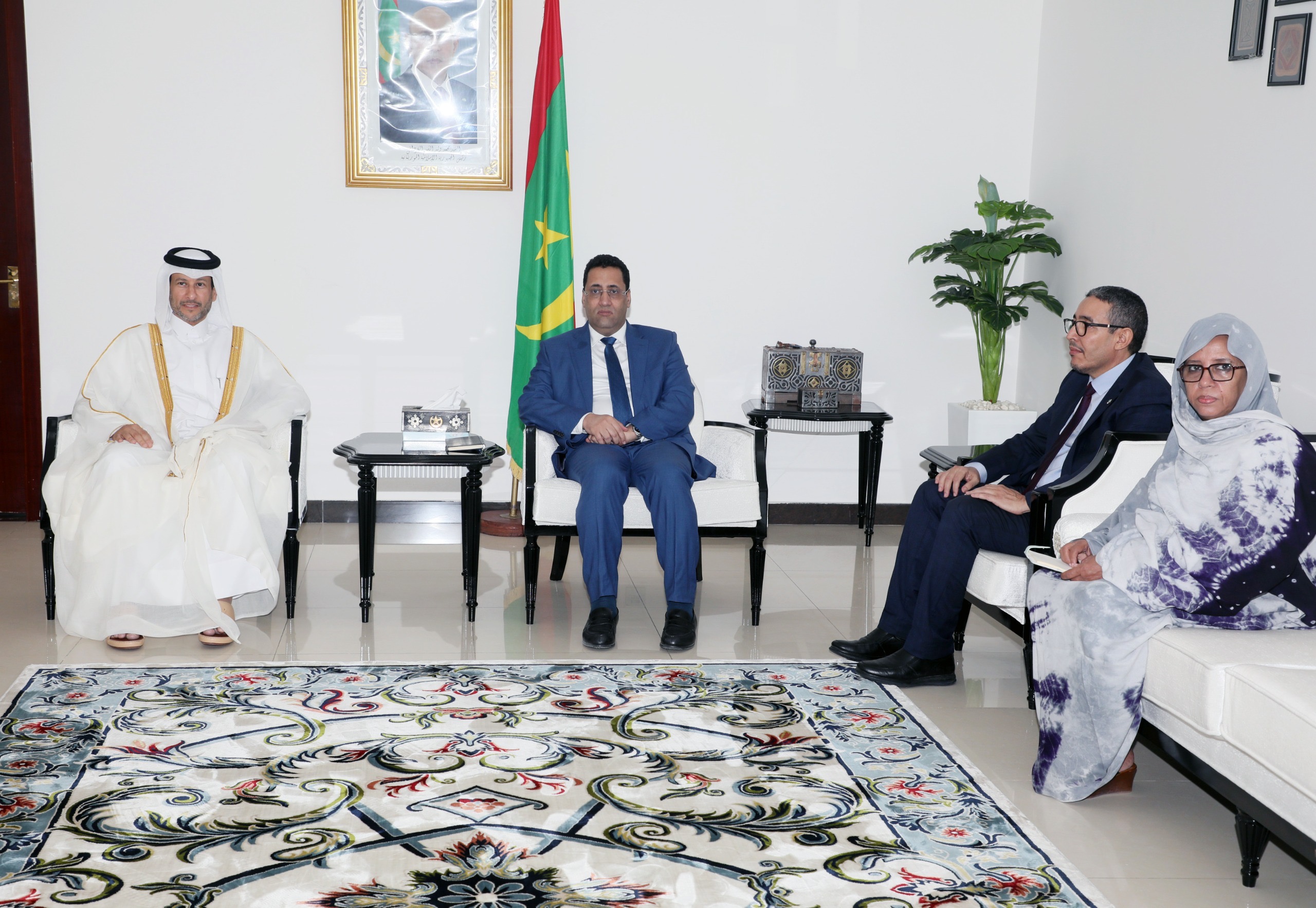 الوزير الأول يستقبل السفير القطري بنواكشوط